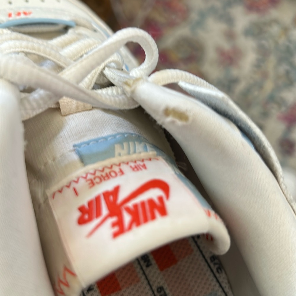 Nike Air Force 1 sz 8.5 - Picture 3 of 8